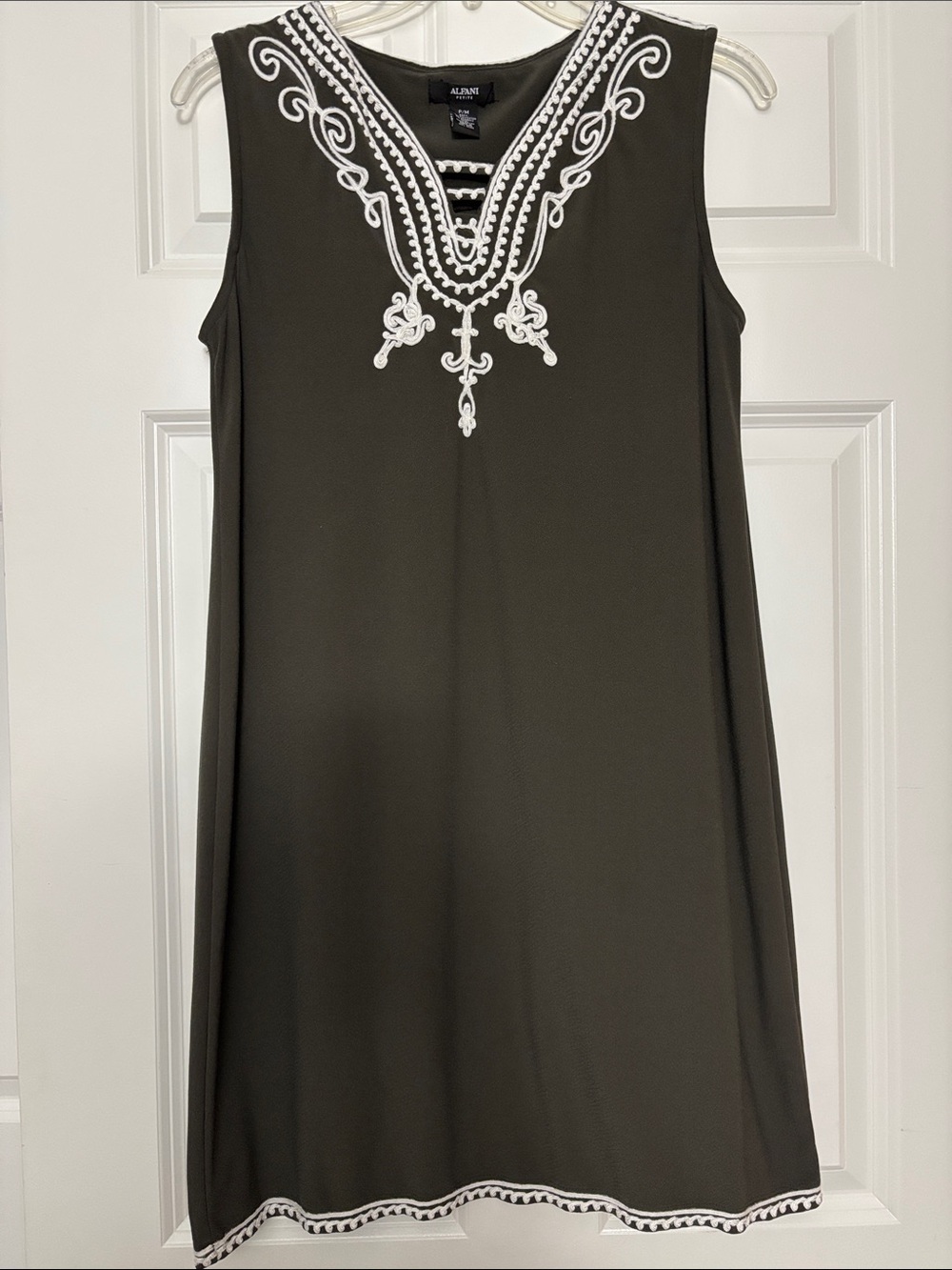 Alfani Olive Green Sleeveless Shift Dress with White Embroidery